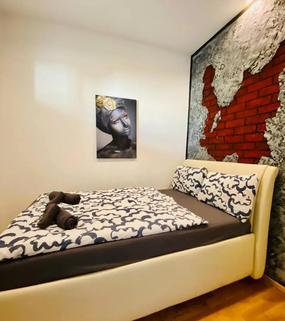 Apartment - Brigittenau Area Mm28 Vienna 0*,